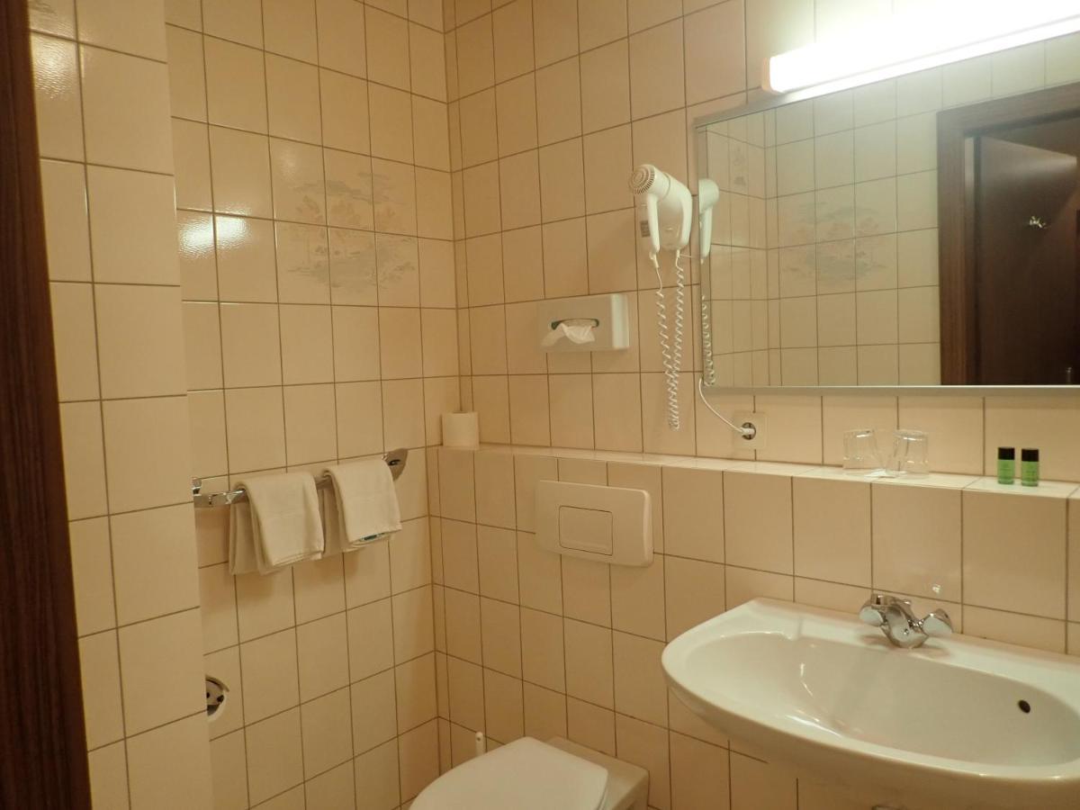 Du Parc 3*
