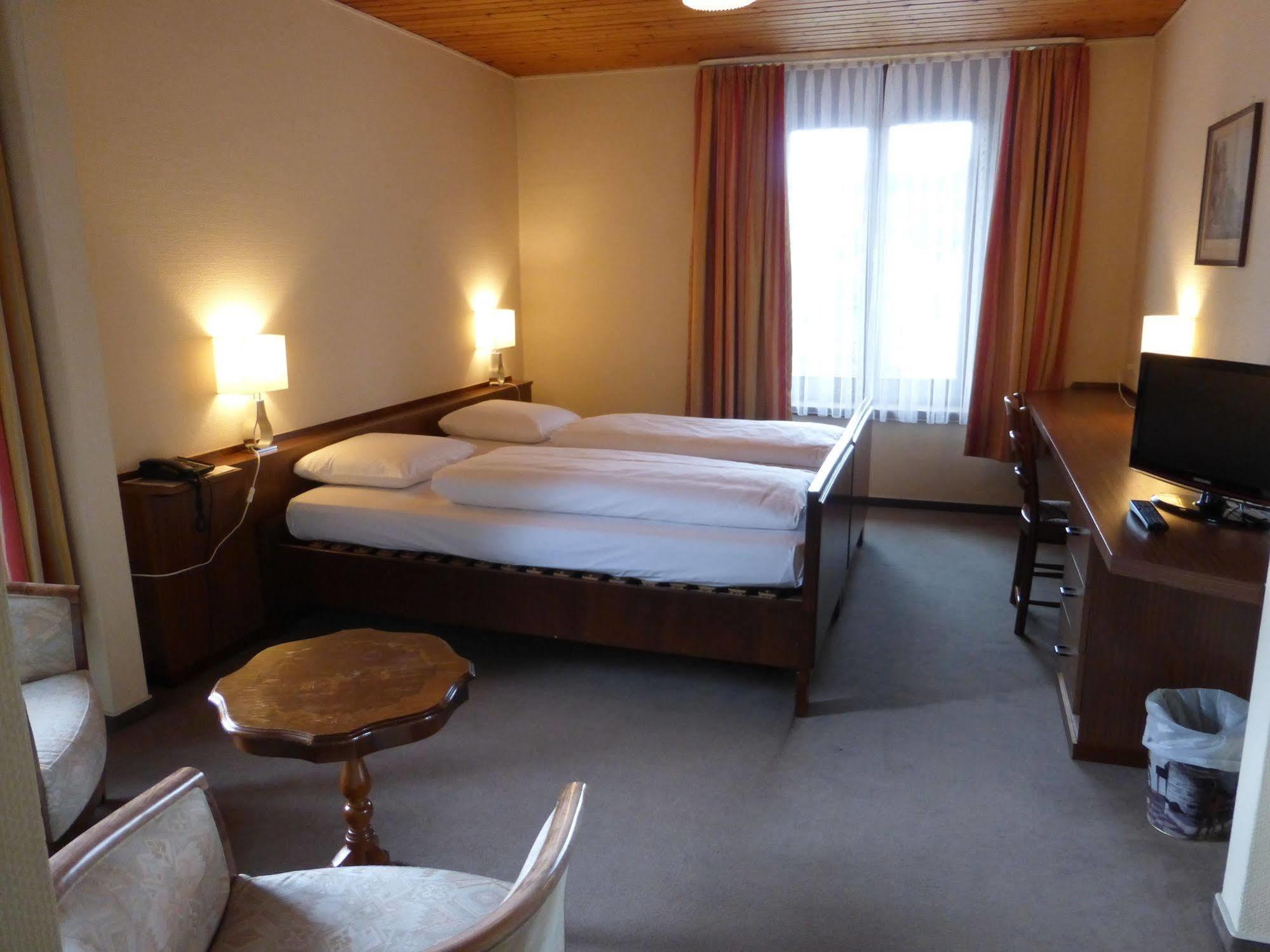 Hotel Du Parc 3*